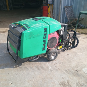 Compresseur 1000 L/min  (essence) 13