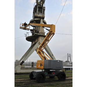 Kniktelescoop zelfrijdend 26m 4x4 diesel