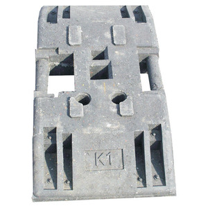 Pied en caoutchouc pour panneau