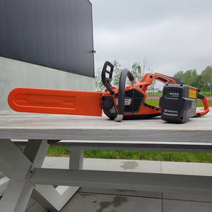 Tronçonneuse accu - 35 cm