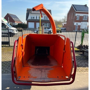 Hakselaar 14cm/35pk op rupsen nr.005