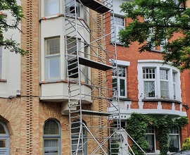 Echafaudages et elevateurs Echafaudages et elevateurs