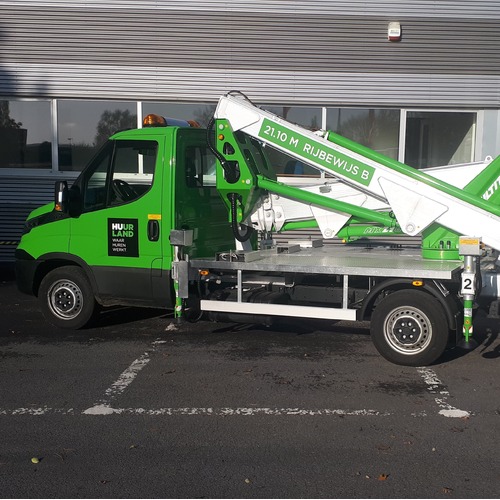 Nacelle sur camionette 21m articulée